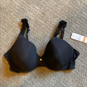 NWT Simple Black Natori Bra